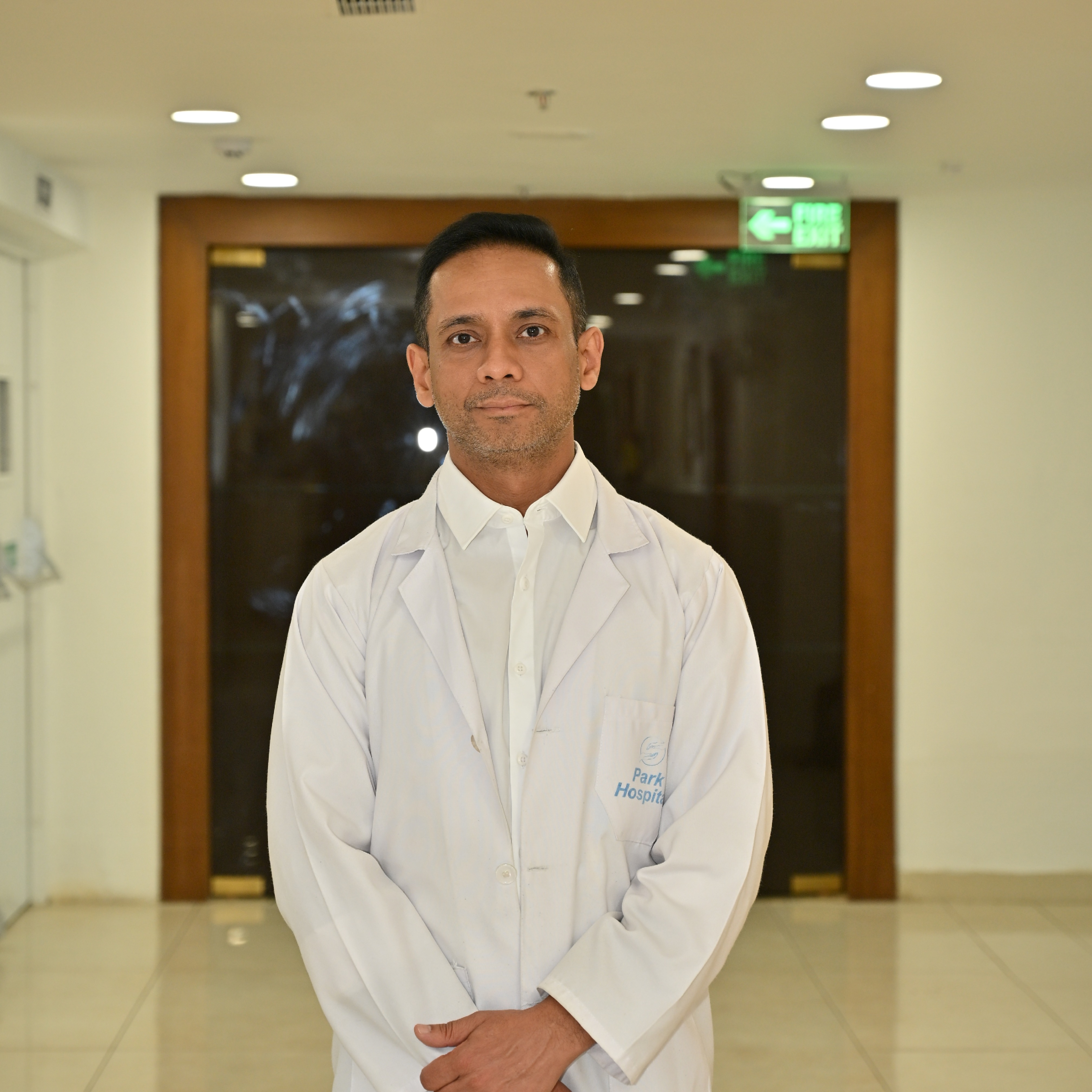Dr. Veneet Sarkari